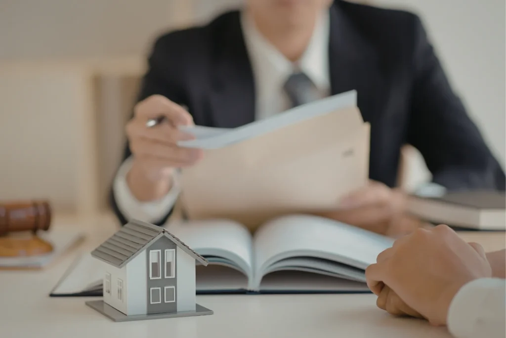 Diferencias entre agente, promotor y asesor de seguros cuál es el rol ideal para ti